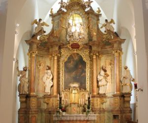 Restaurierung der Altäre und Figuren von St. Markus Bischberg