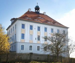 Restaurierung der Fassade des Schlosses Rammersdorf